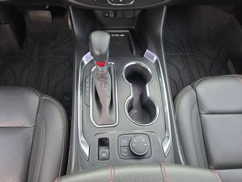 Used 2023 Chevrolet Traverse RS w/ LPO, Floor Liner Package AWD/4WD image 12