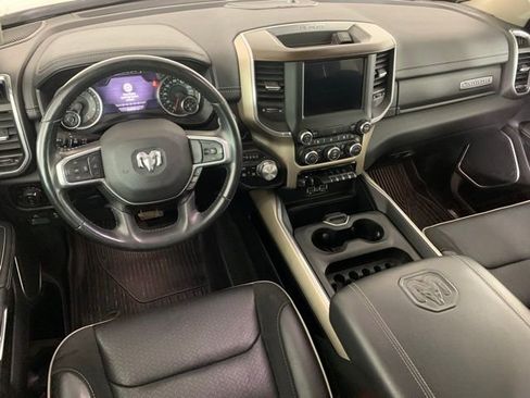 Used 2022 RAM 1500 Laramie AWD/4WD image 6