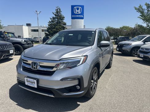 Used 2021 Honda Pilot Touring image 1