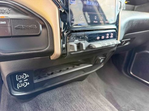 Used 2024 RAM 2500 Laramie w/ Safety Group AWD/4WD image 14