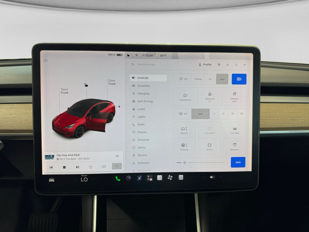 Used 2020 Tesla Model Y Long Range AWD/4WD image 10