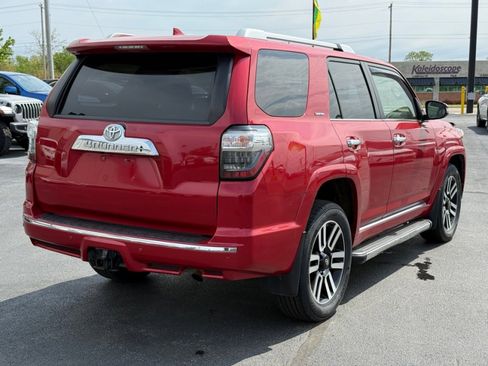Used 2018 Toyota 4Runner Limited image 8
