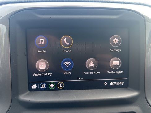 Used 2020 Chevrolet Silverado 1500 Custom w/ Custom Value Package image 16