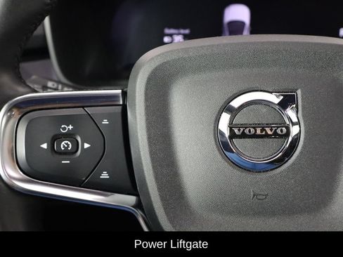 Used 2023 Volvo C40 P8 Recharge Ultimate AWD/4WD image 8