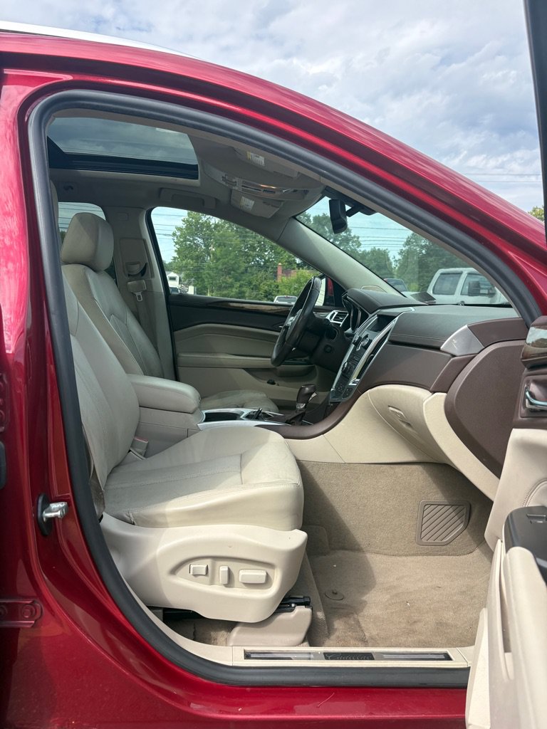 Used 2012 Cadillac SRX Luxury AWD/4WD image 11