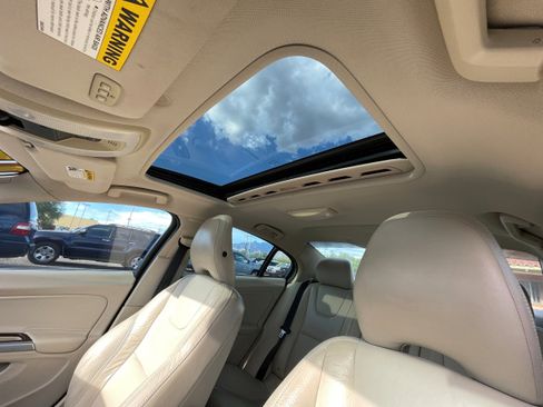 Used 2012 Volvo S60 T5 image 14