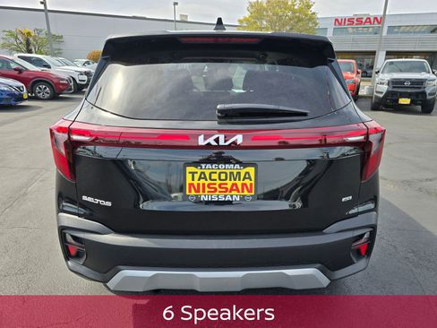 Used 2025 Kia Seltos LX AWD/4WD image 4