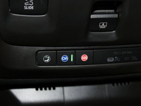 Used 2022 Cadillac Escalade Premium Luxury Platinum image 42