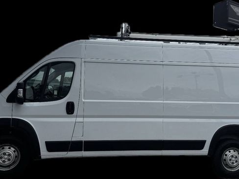 Used 2023 RAM ProMaster 3500 FWD image 2