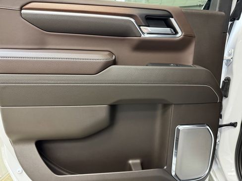 Used 2024 GMC Sierra 1500 Denali w/ Denali Reserve Package image 16