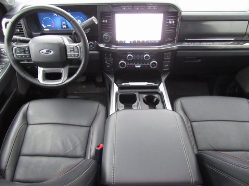 Used 2024 Ford F350 Lariat w/ Lariat Ultimate Package image 35