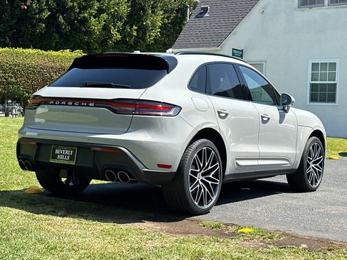 New 2026 Porsche Macan AWD/4WD image 8