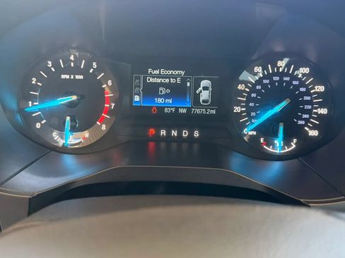 Used 2018 Ford Edge SE w/ Cargo Accessory Package FWD image 14