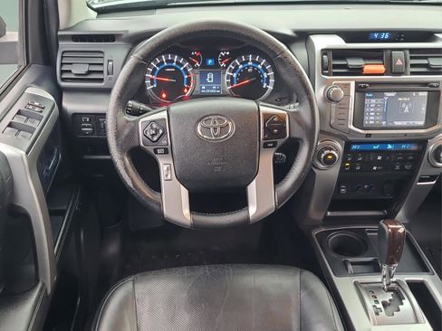 Used 2014 Toyota 4Runner Limited image 12