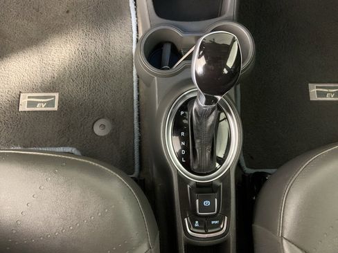 Used 2016 Chevrolet Spark LT image 13