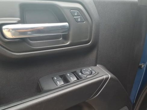 Used 2024 Chevrolet Silverado 1500 Custom w/ Turbomax Blackout Package RWD image 20