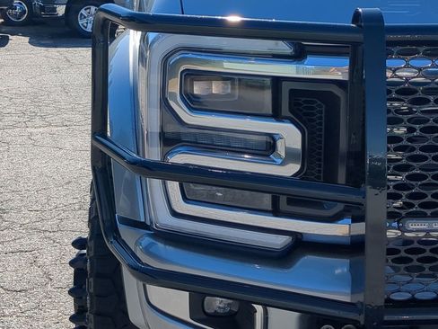 Used 2023 Ford F450 Platinum w/ FX4 Off-Road Package image 8