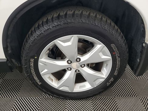 Used 2016 Subaru Forester 2.5i Limited image 30