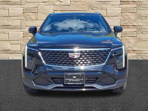 Used 2024 Cadillac XT4 Premium Luxury AWD/4WD image 5