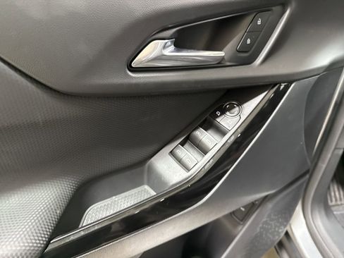 New 2026 Chevrolet Equinox RS FWD image 21