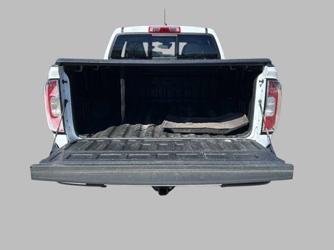 Used 2022 GMC Canyon Denali AWD/4WD image 12