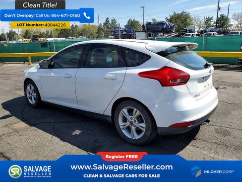 Used 2016 Ford Focus SE image 3