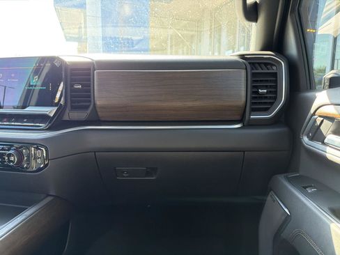 Used 2026 Chevrolet Silverado 3500 High Country w/ High Country Premium Package AWD/4WD image 38