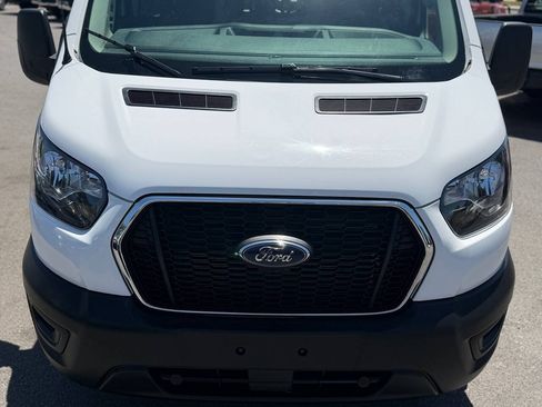 Used 2025 Ford Transit 250 Low Roof w/ Exterior Upgrade Package RWD image 7