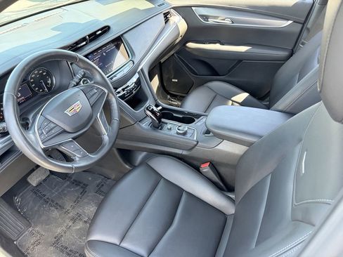 Certified 2023 Cadillac XT5 Luxury FWD image 19