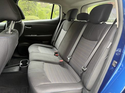 Used 2022 Nissan Leaf S FWD image 21