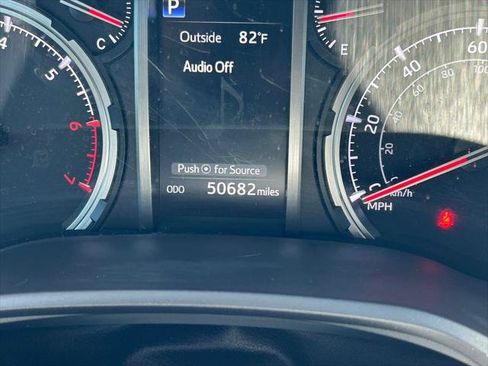 Certified 2022 Toyota 4Runner TRD Off-Road Premium AWD/4WD image 35
