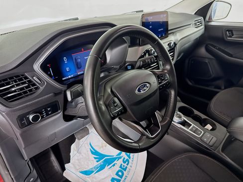 Used 2024 Ford Escape Active FWD image 8