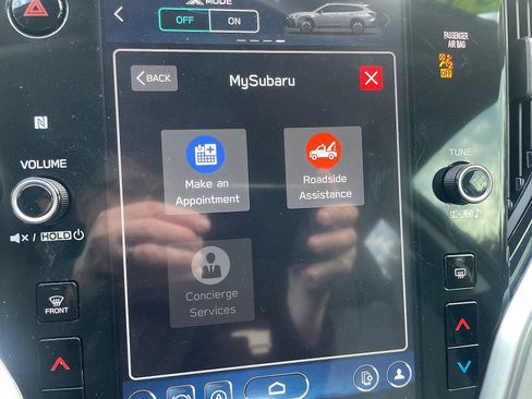 Used 2024 Subaru Outback Premium image 59