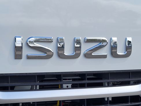New 2026 Isuzu FTR RWD image 11
