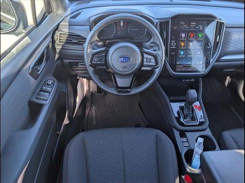 Used 2025 Subaru Forester Premium image 8