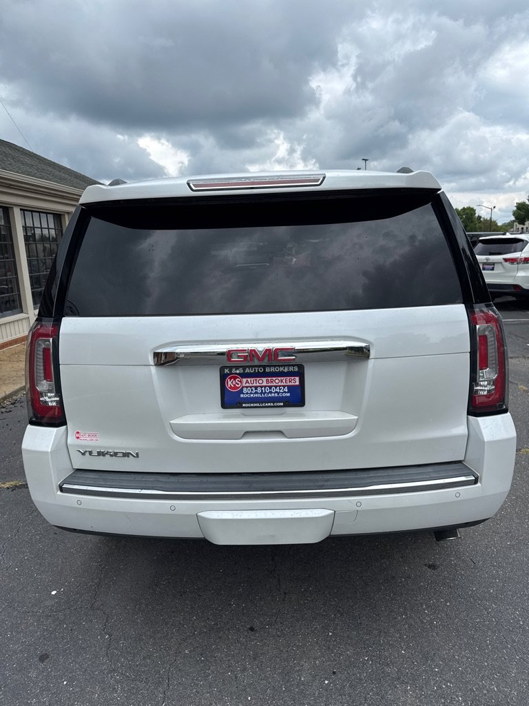Used 2016 GMC Yukon Denali w/ Open Road Package AWD/4WD image 5