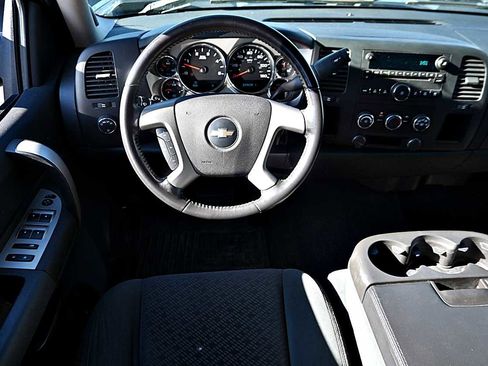 Used 2008 Chevrolet Silverado 2500 LT image 10