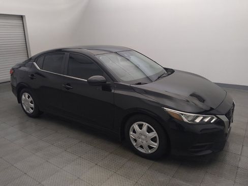 Used 2020 Nissan Sentra S image 11