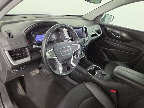 Used 2024 GMC Terrain SLT AWD/4WD image 14