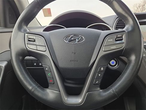 Used 2019 Hyundai Santa Fe XL image 20