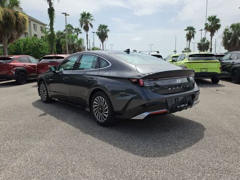 New 2026 Hyundai Sonata SEL FWD image 4