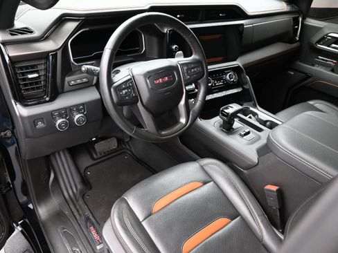 Used 2023 GMC Sierra 1500 AT4 w/ Technology Package AWD/4WD image 22