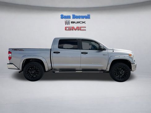 Used 2016 Toyota Tundra SR5 w/ TRD Off Road Package RWD image 10