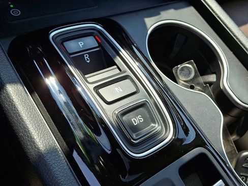 Used 2023 Honda Pilot Elite image 18