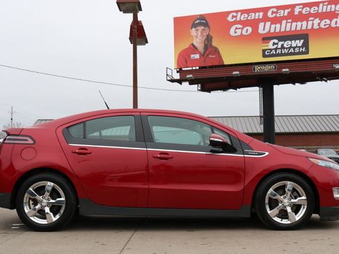 Used 2012 Chevrolet Volt Premium w/ Premium Trim Package image 8