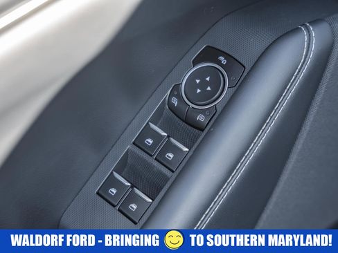 Used 2023 Ford Mustang Mach-E Select image 42