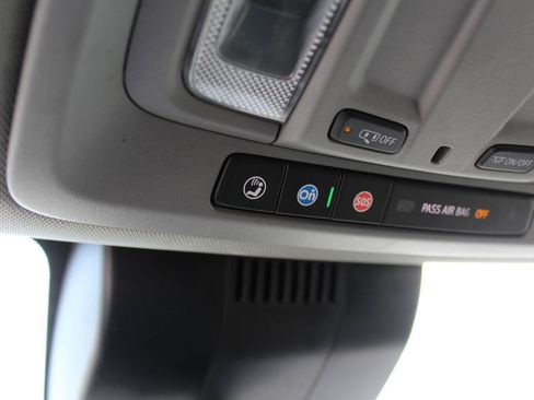 Used 2024 Chevrolet Silverado 2500 W/T AWD/4WD image 32