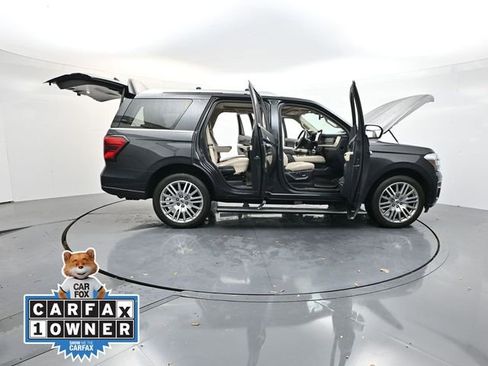 Used 2023 Ford Expedition Platinum image 46