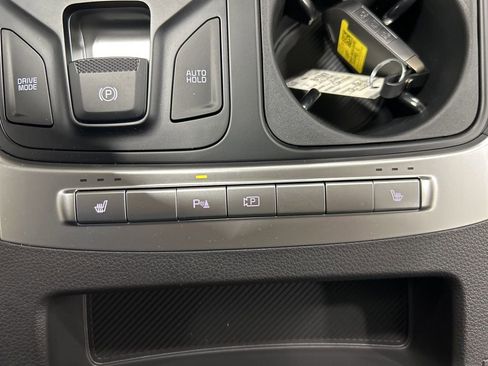 New 2026 Kia Carnival FWD image 22