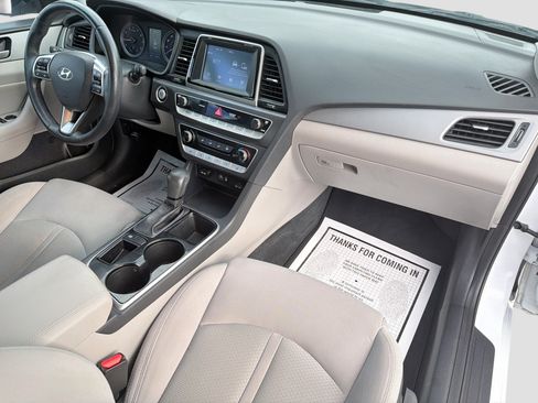 Used 2018 Hyundai Sonata SEL image 11